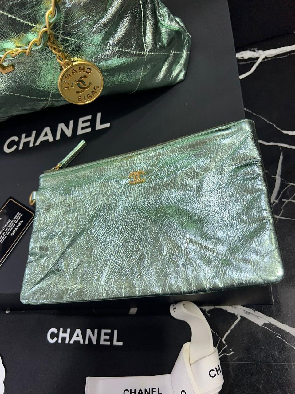 Chanel G5 bolso elegante y sofisticado en piel  de ternera metalizada