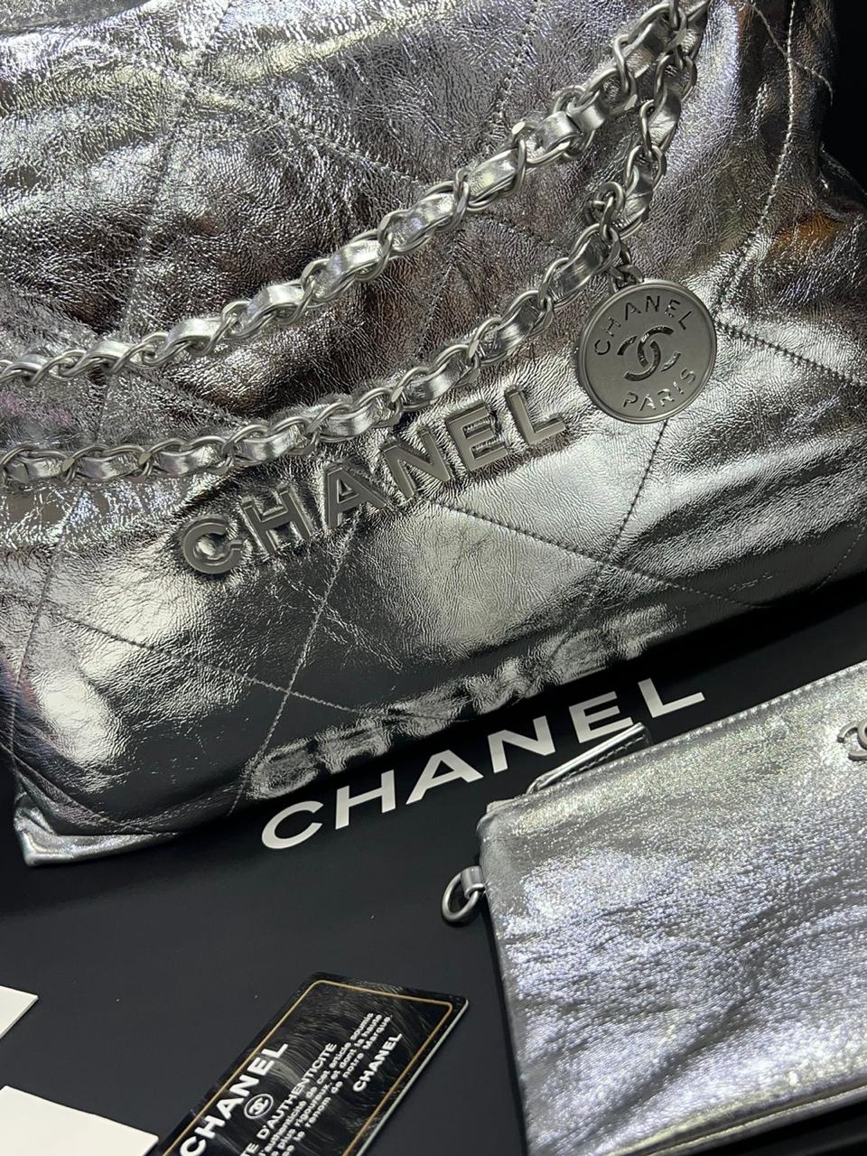 Chanel G5 bolso elegante y sofisticado en piel  de ternera metalizada