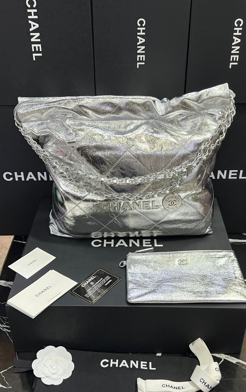 Chanel G5 bolso elegante y sofisticado en piel  de ternera metalizada