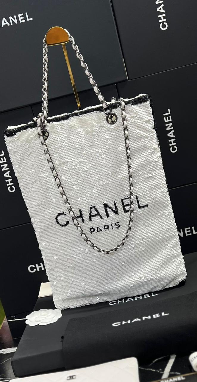 Chanel G5 bolso emblemático de colección de crucero