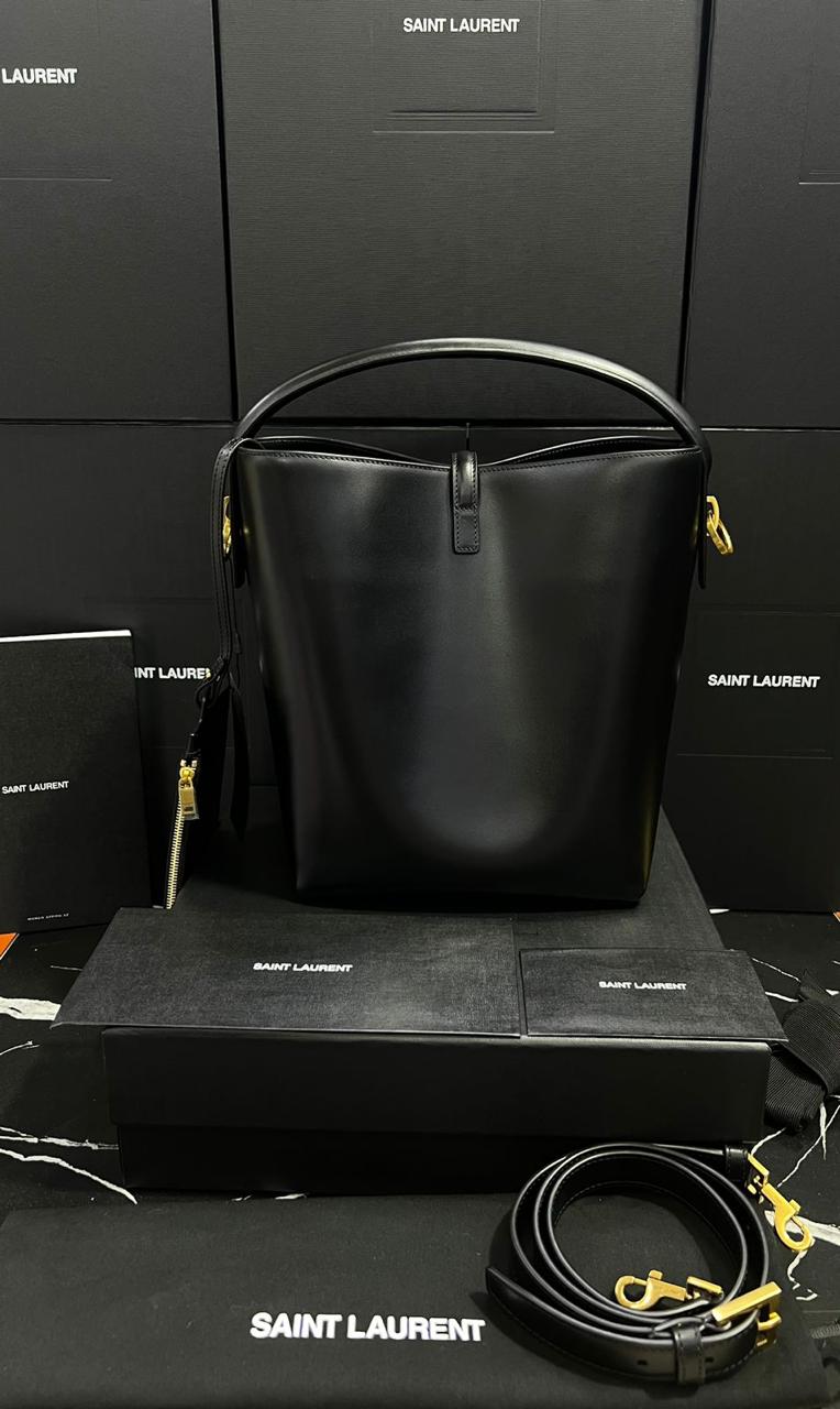 Saint Laurent  bolsa grande G5