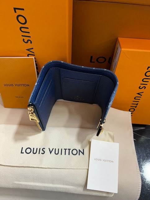 Louis Vuitton Azul Bordada Mezclilla