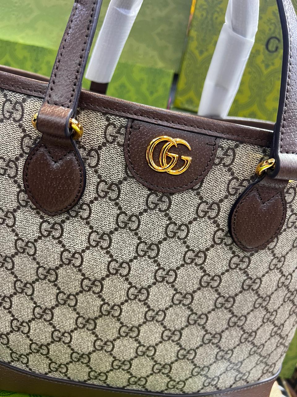 Gucci Café Piel