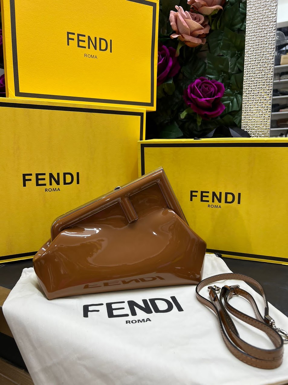 Fendi Cafe Charol y Piel