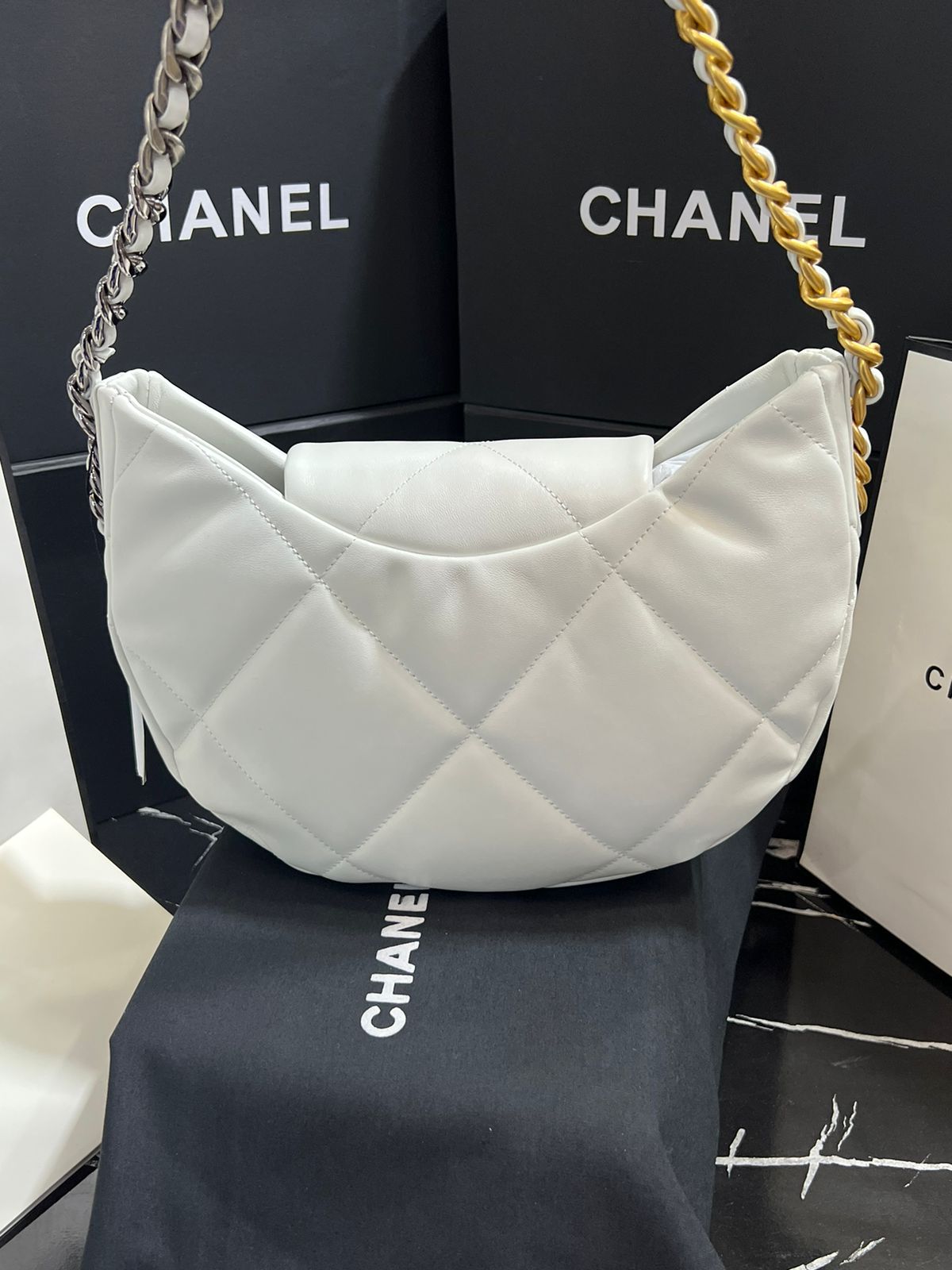 Chanel Blanco Piel