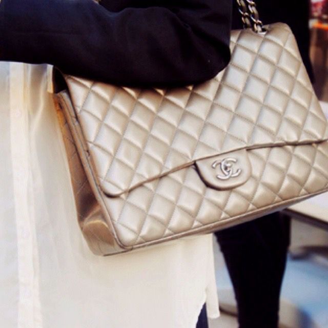 Chanel Dorada Piel