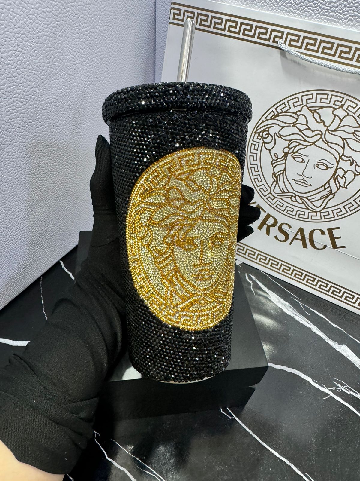 Versace termo negro