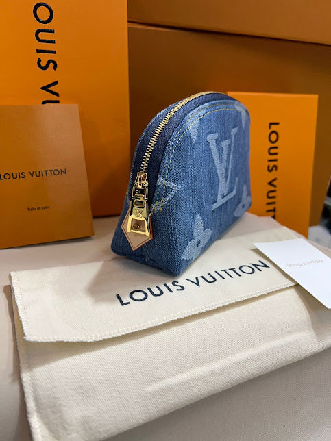 Louis Vuitton Azul Bordada Mezclilla