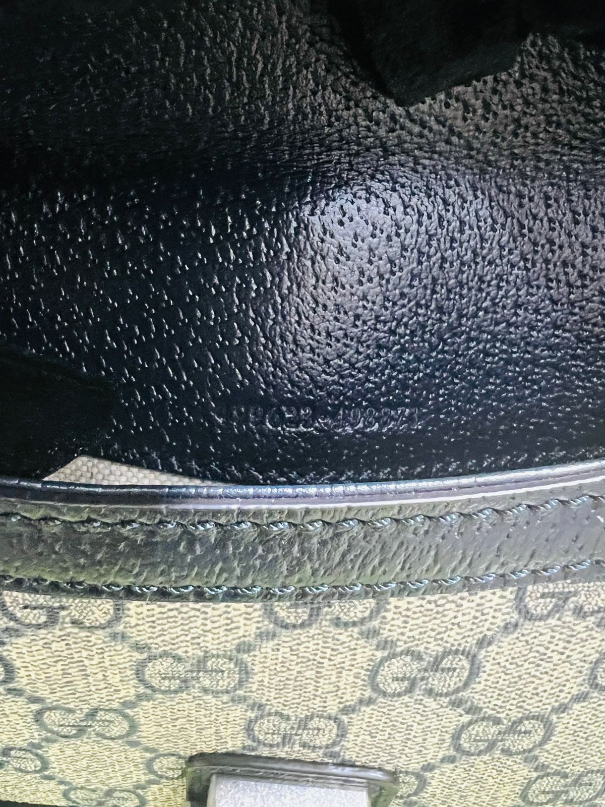 Gucci Negro Piel