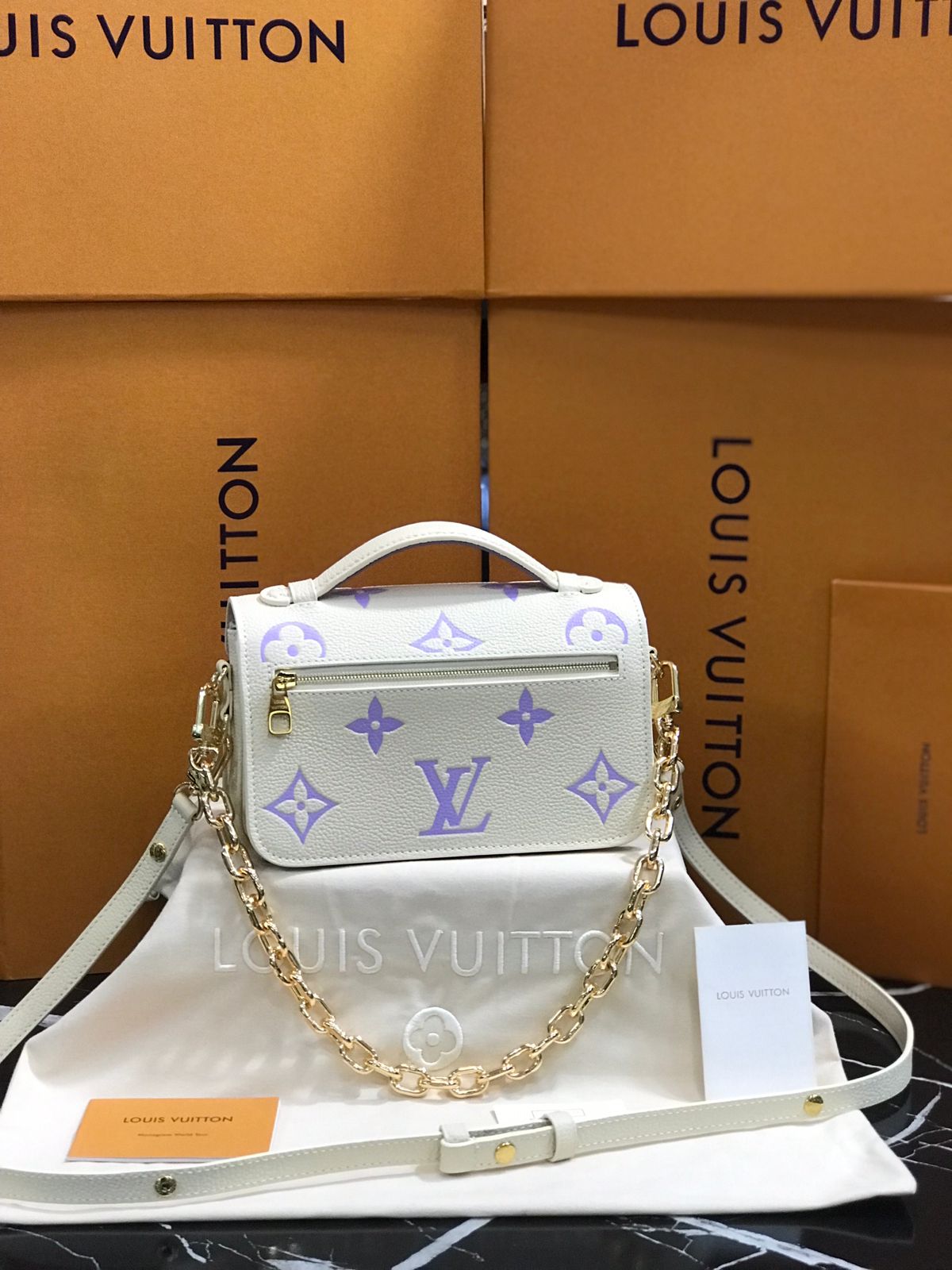 Louis Vuitton Blanco Lila Piel