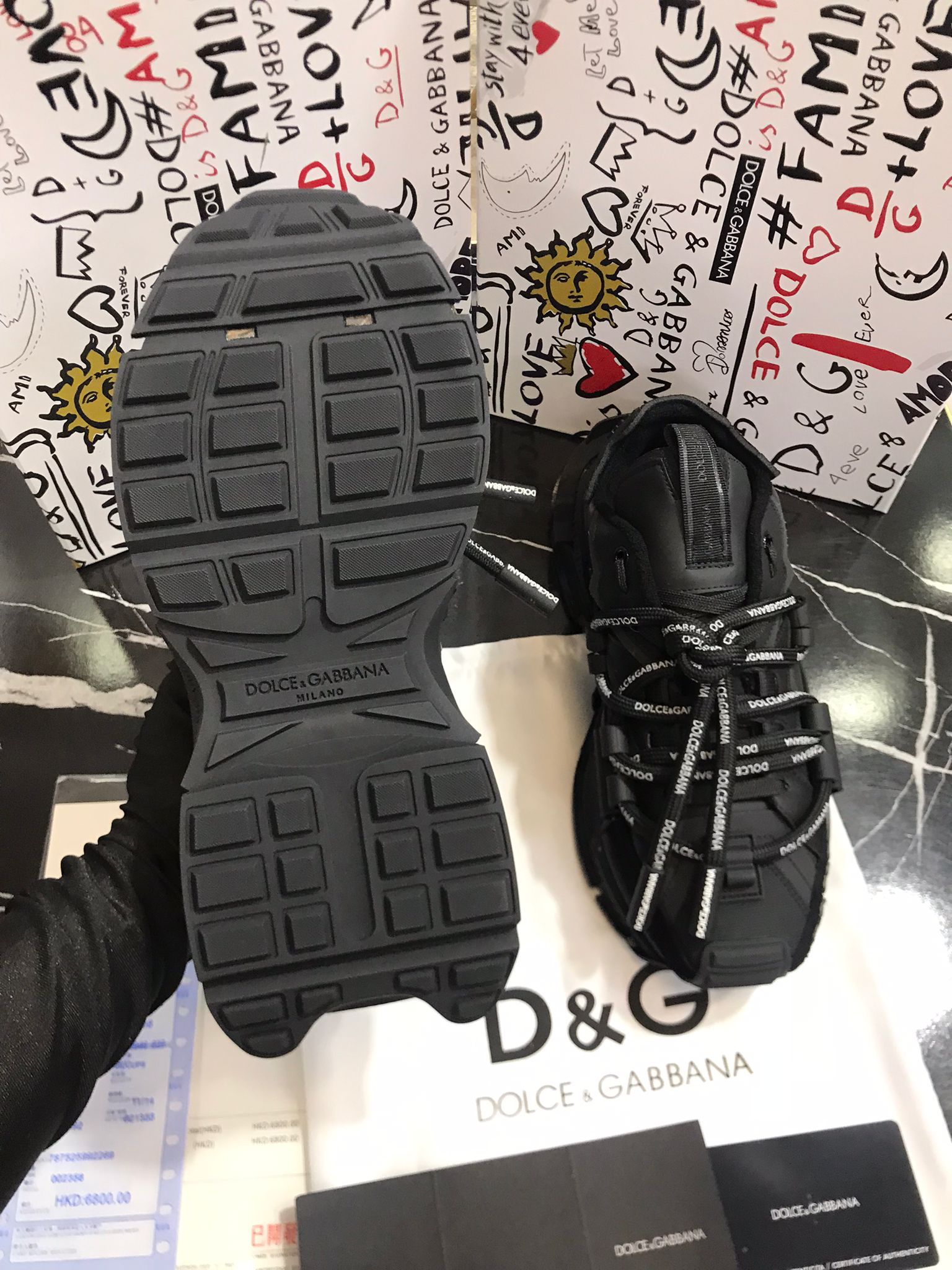 Dolce y Gabbana Tenis negros Caballero