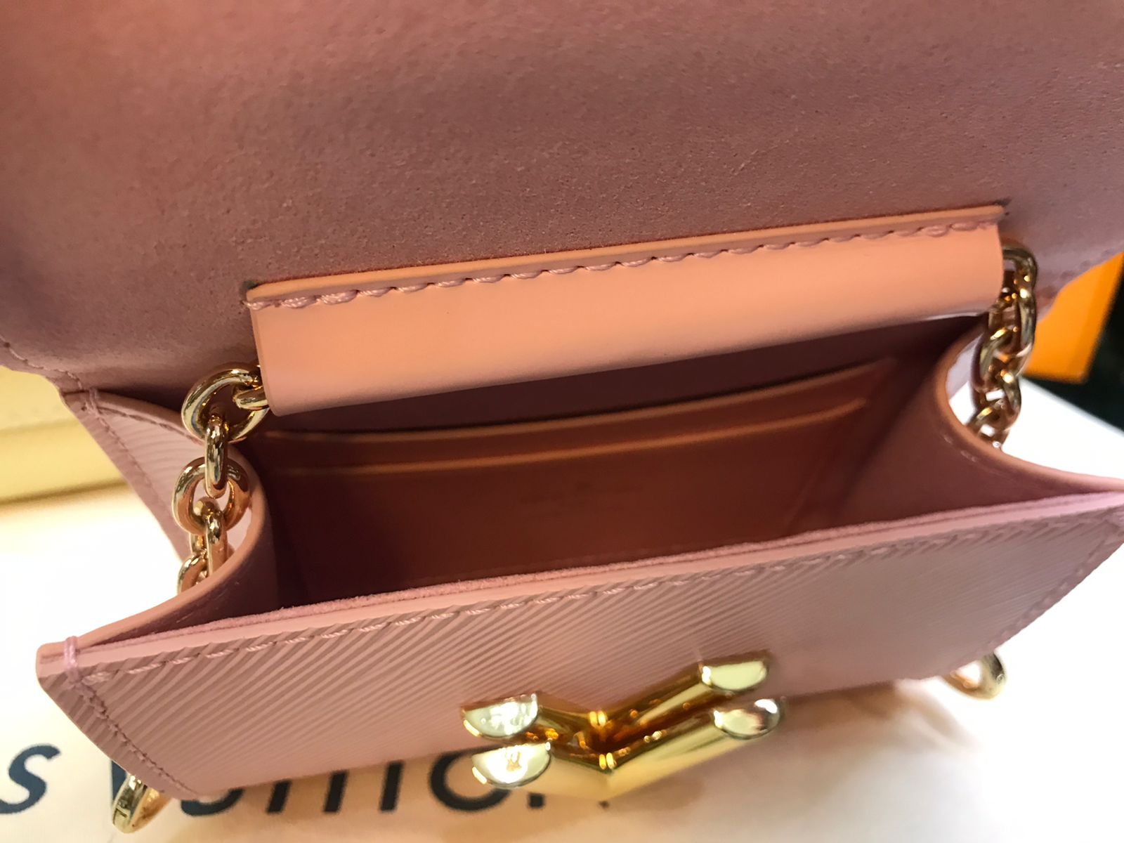 Louis Vuitton Beige con Monedero Rosa Piel