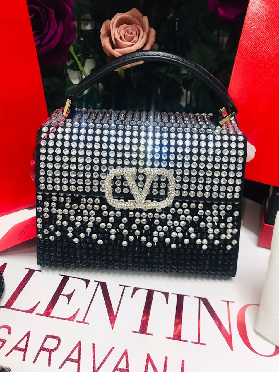 Valentino Negra con Diamantes Piel