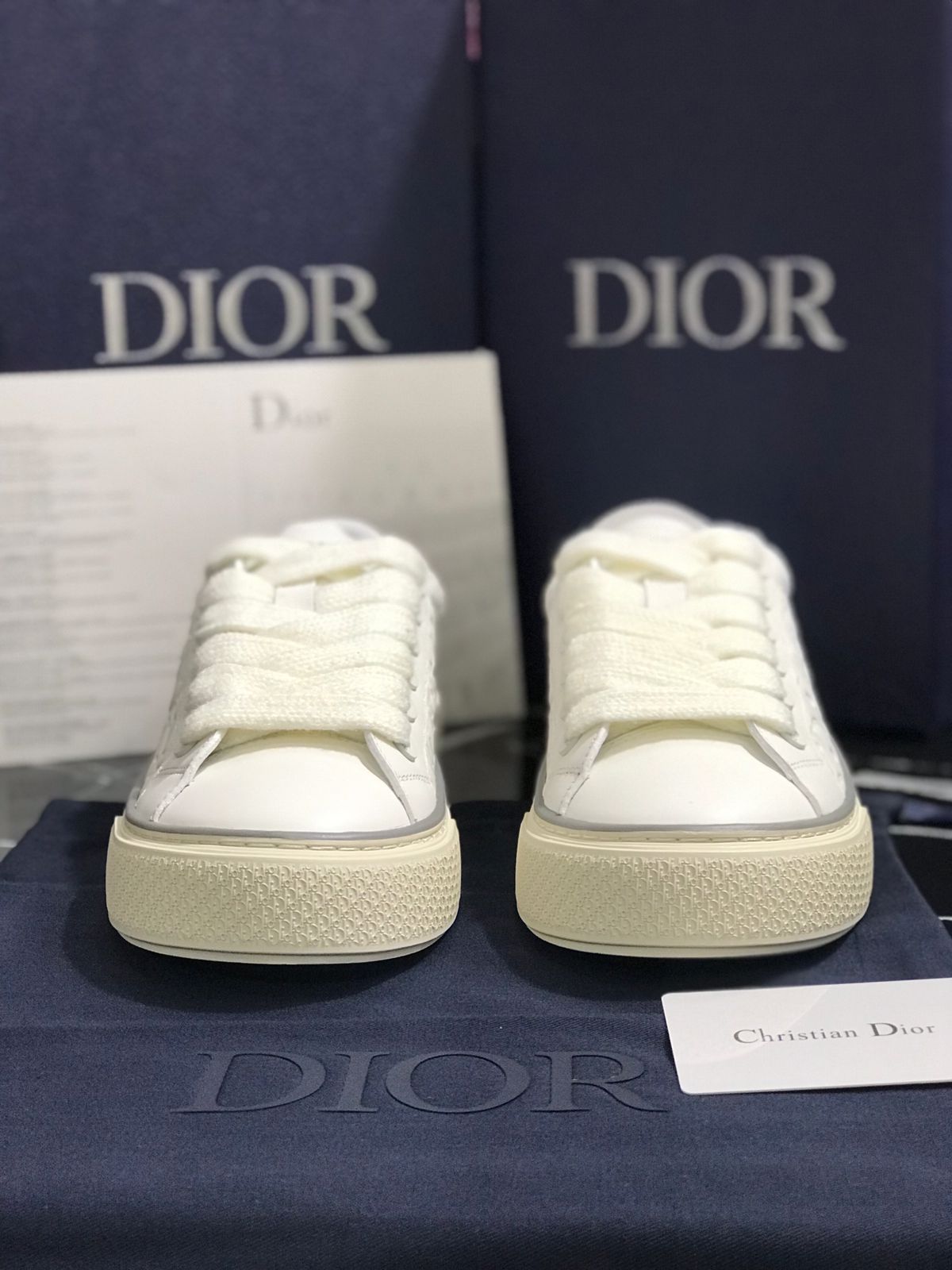 Christian Dior blancos estilo casual Caballero