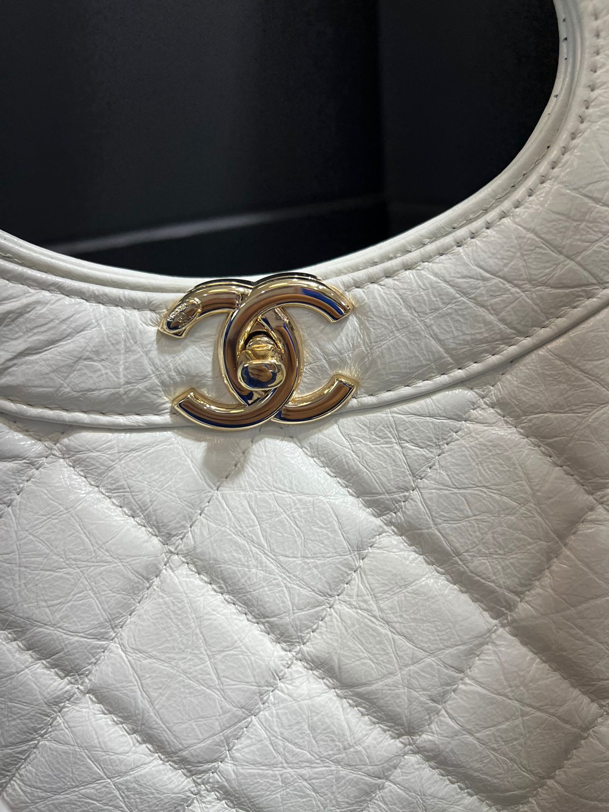 Chanel Blanca Piel