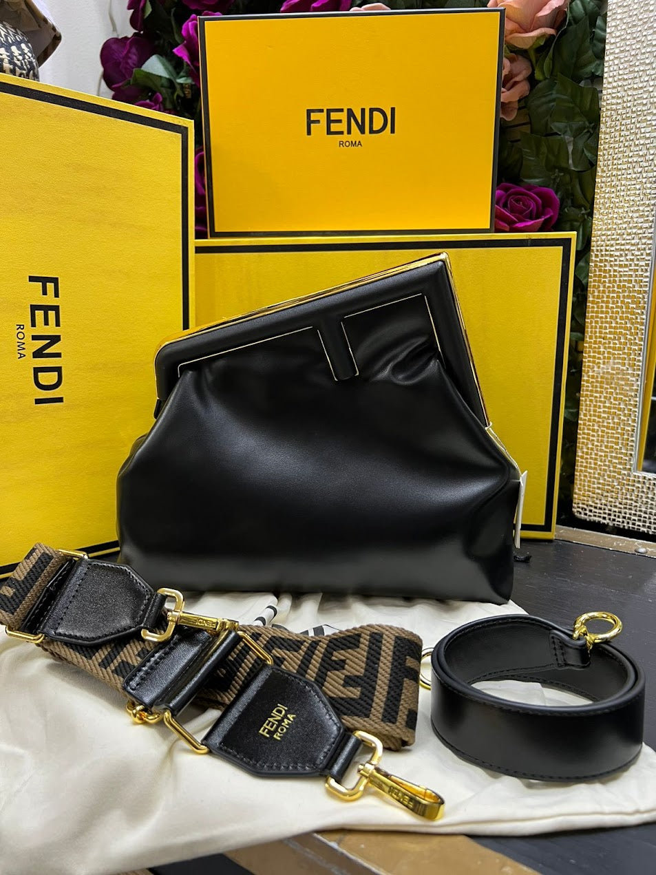 Fendi Negra Piel