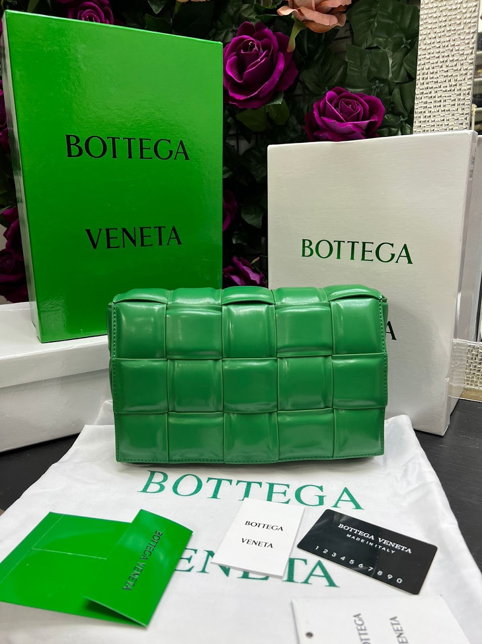 Bottega Verde Piel