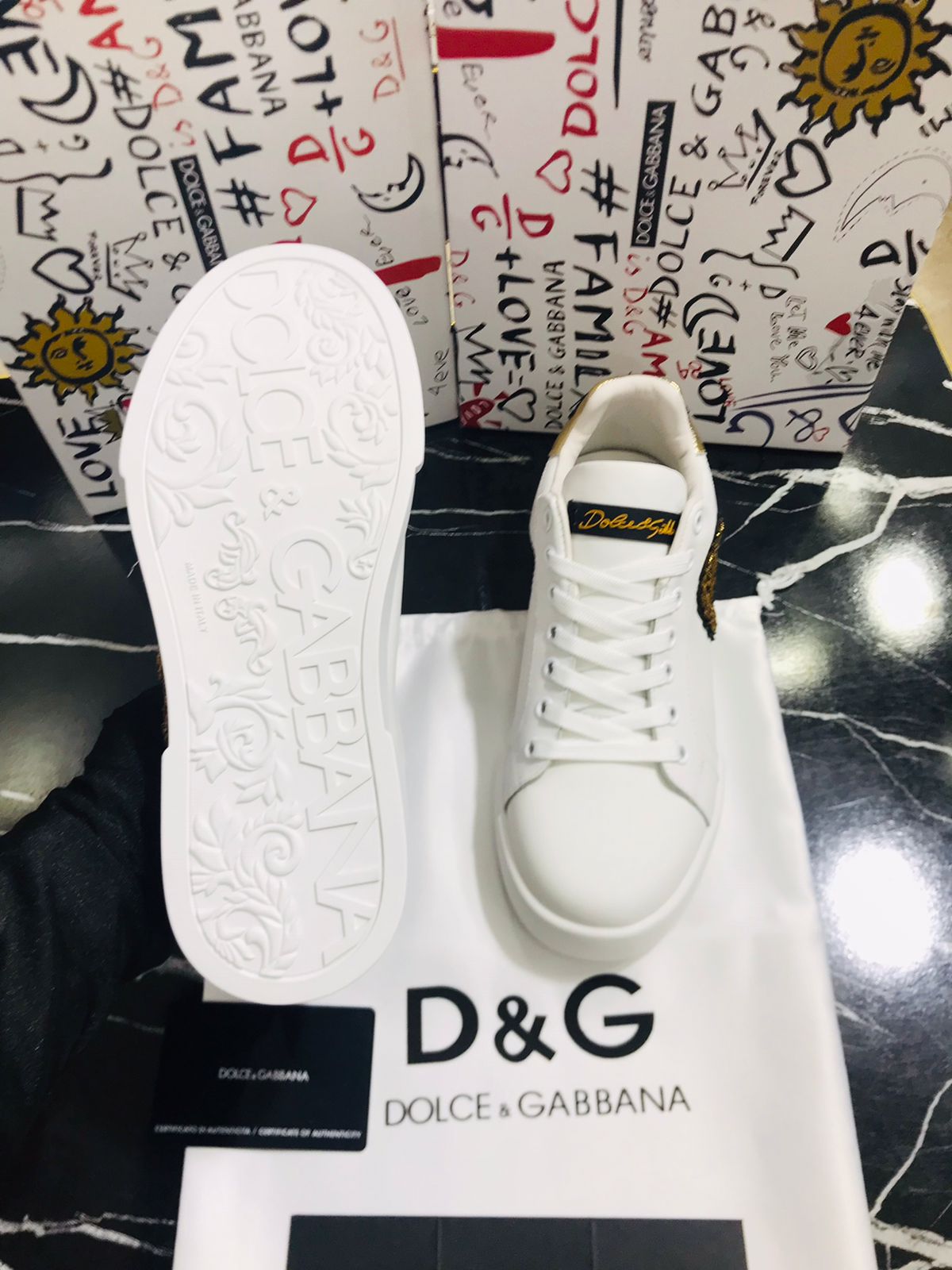 Dolce Gabana Tenis color blanco