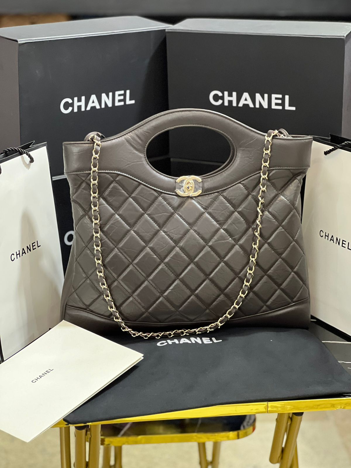 Chanel Negro Piel