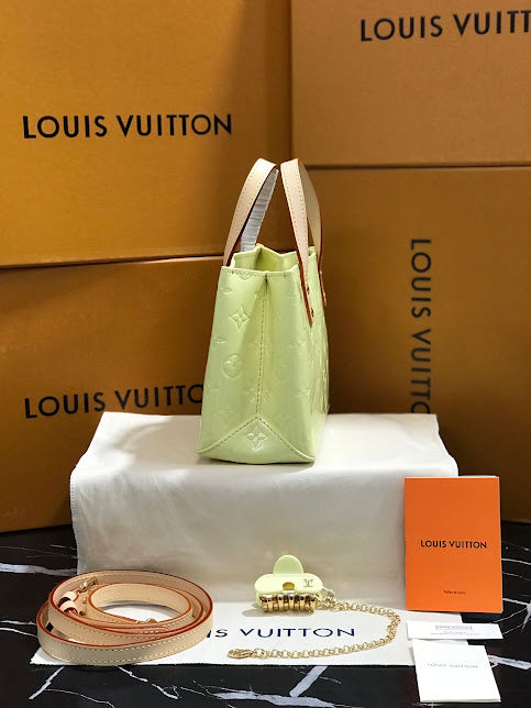 Louis Vuitton Verde Limón Piel Charol