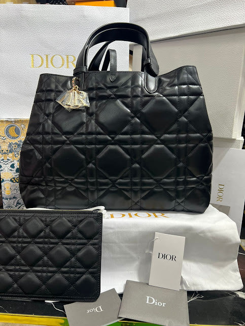 Christian Dior Negra Piel Cordero