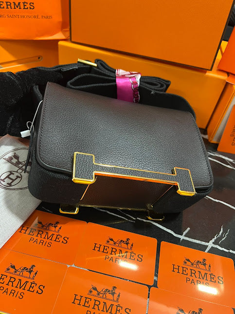 Hermes Negro Piel