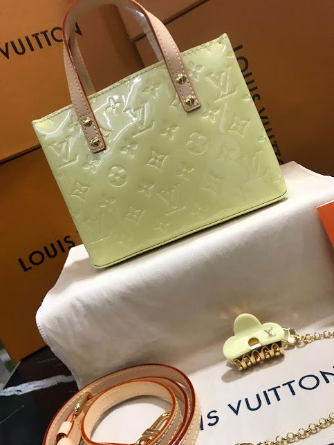 Louis Vuitton Verde Limón Piel Charol