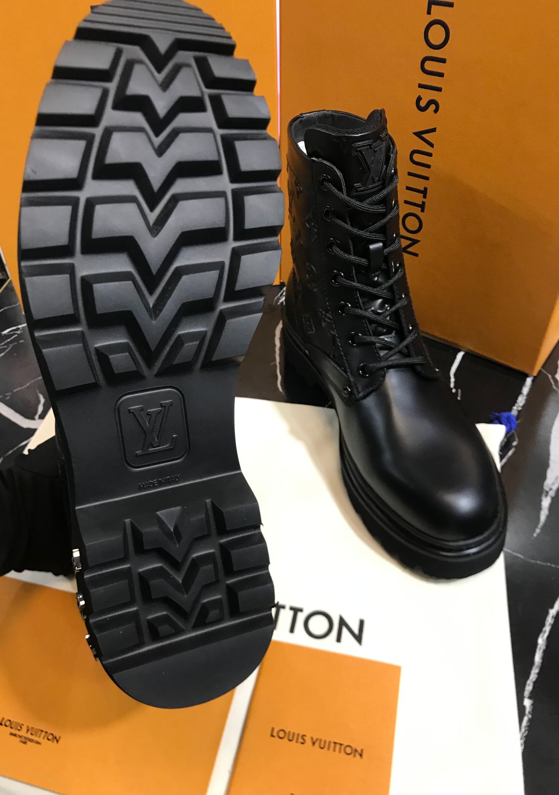 Louis Vuitton botas negras Caballero