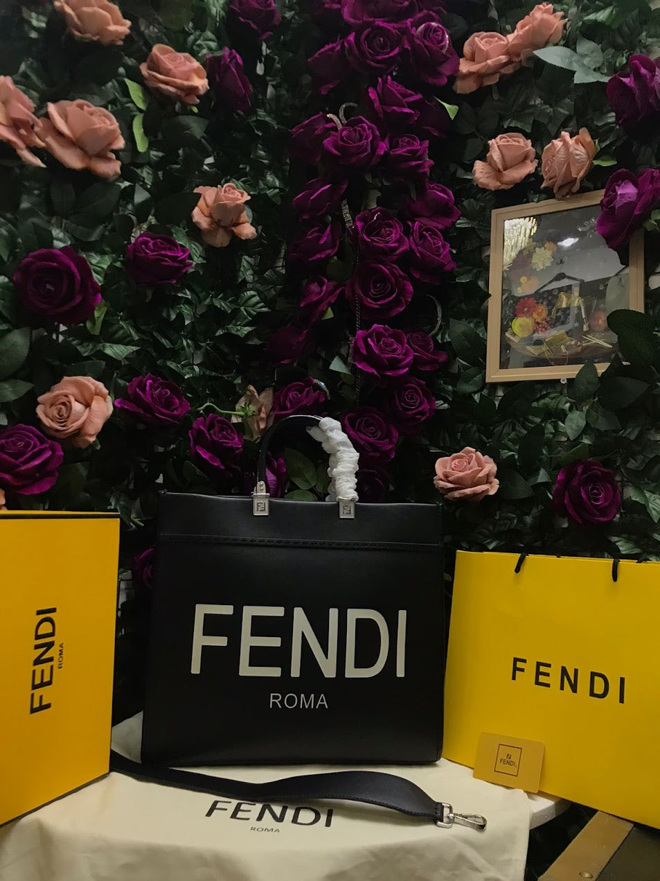 Fendi Negra Piel Mediana