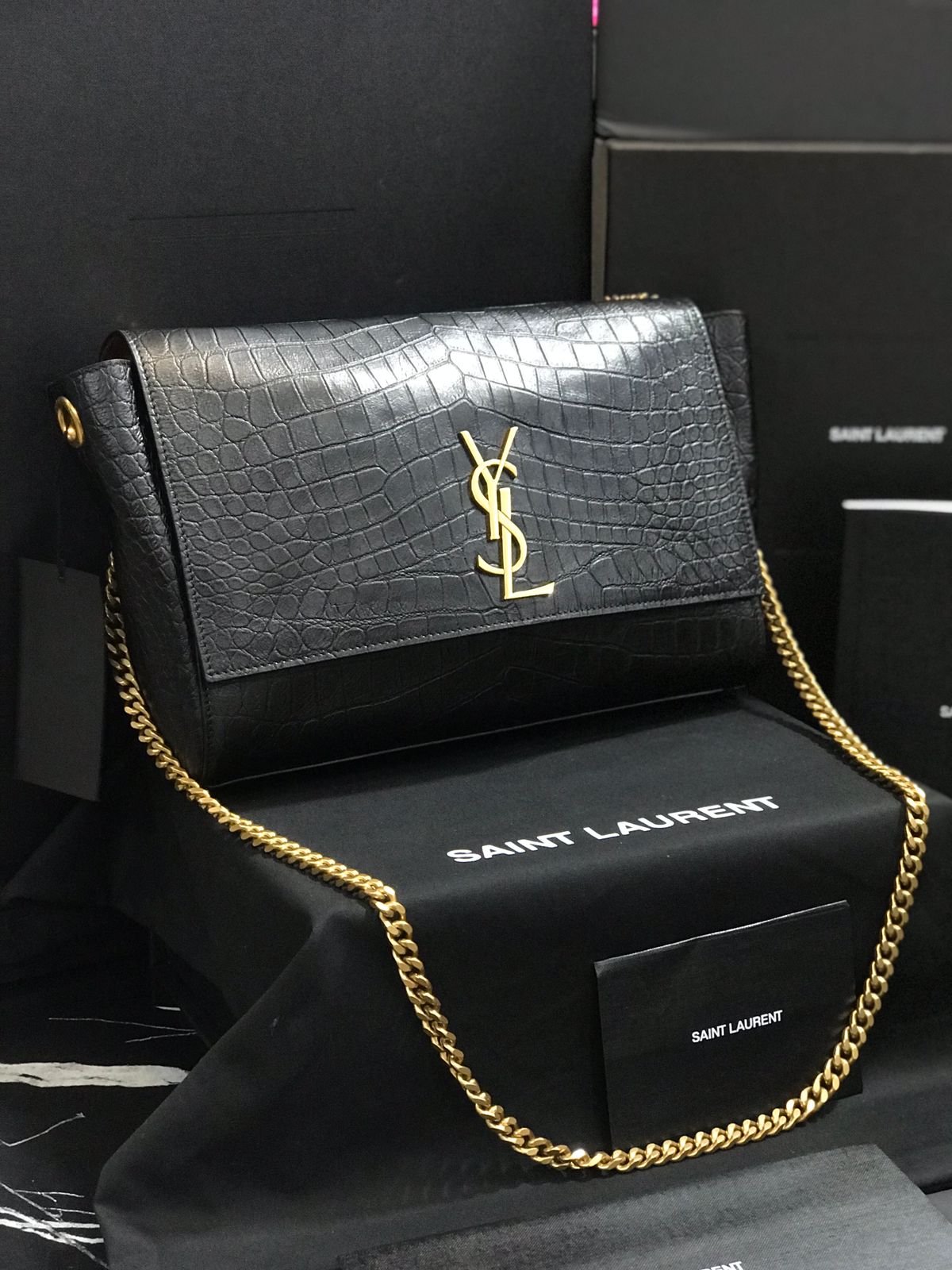 Saint Laurent Negro Piel Acabados Cocodrilo