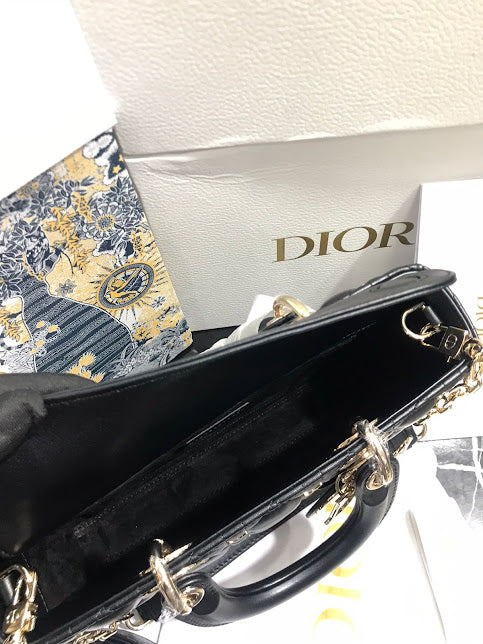 Christian Dior Edición Mariposa Negra Cadena Dorada Piel