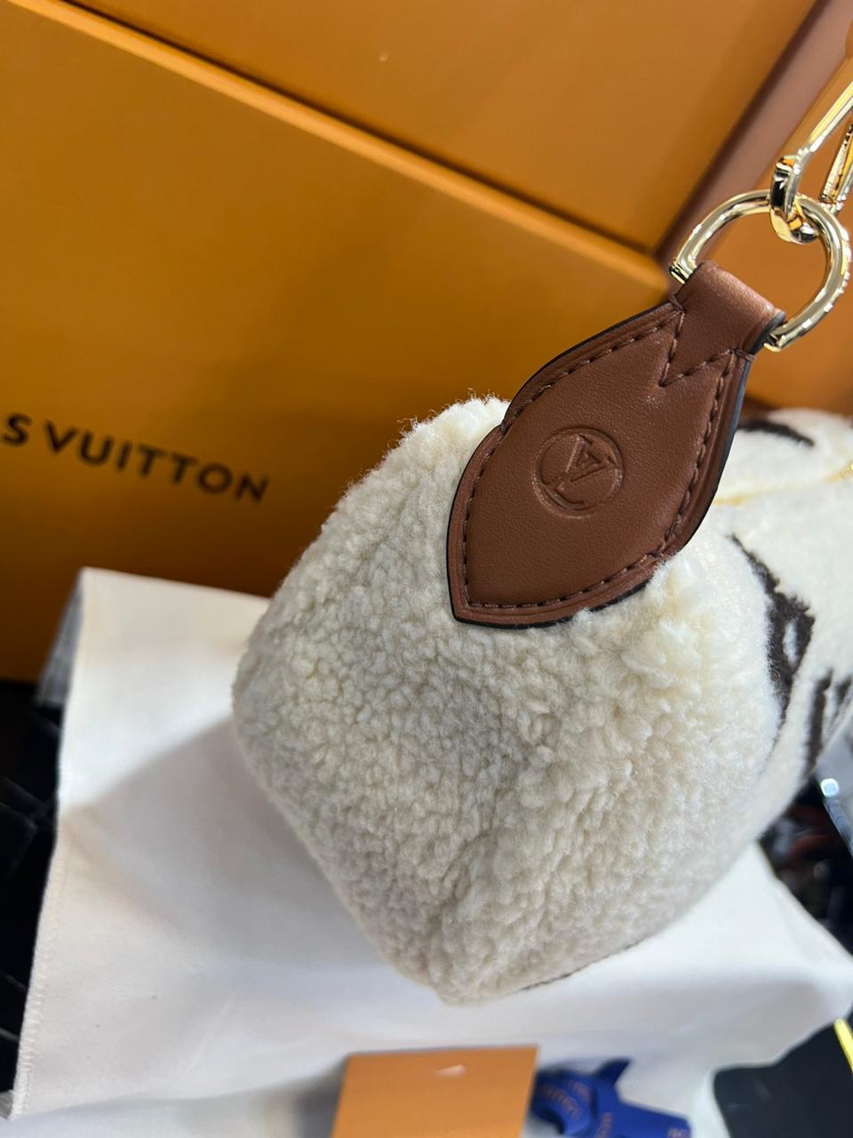 Louis Vuitton Lana con Piel Blanco y Negro