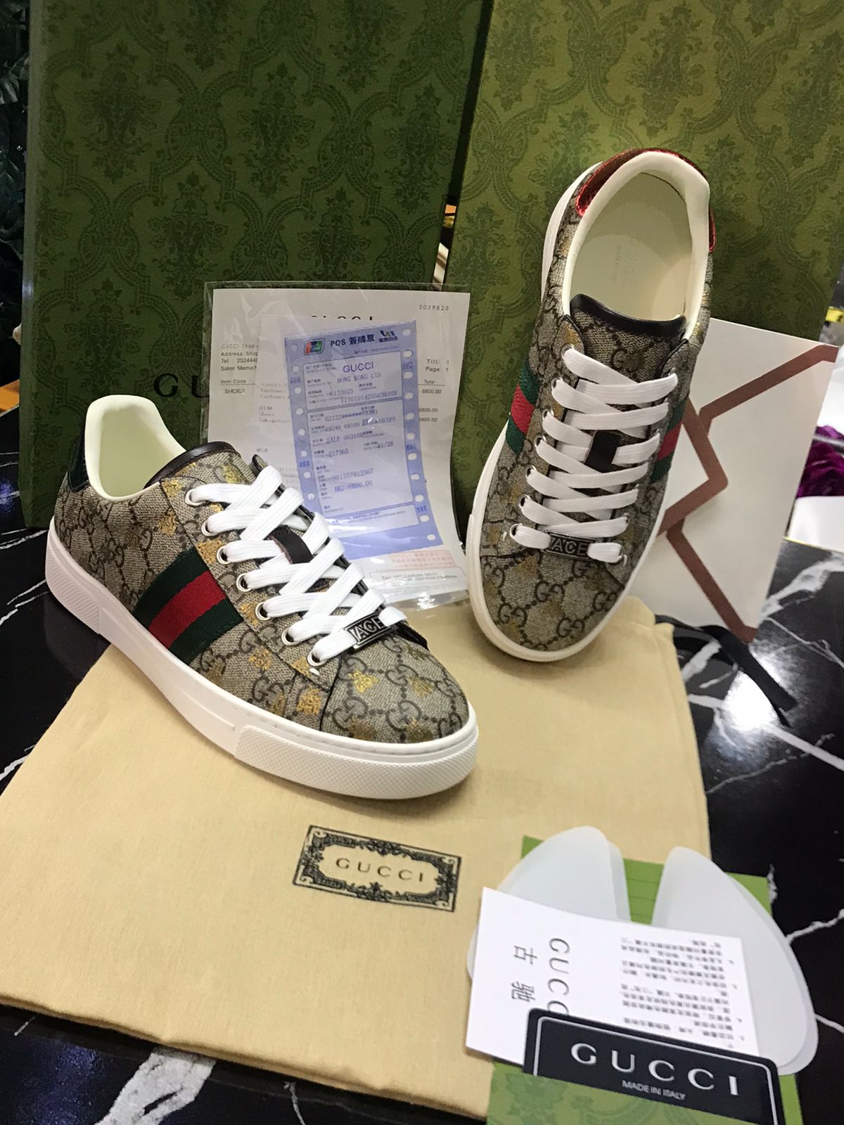 Zapatos Gucci $5750 con cubrepolvo certificado y caja