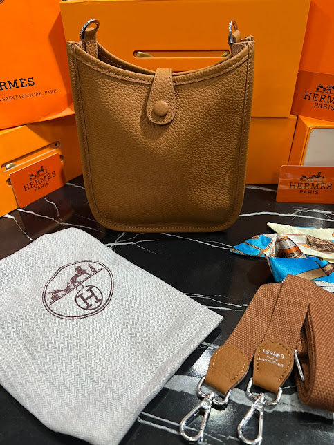 Hermes Café Piel