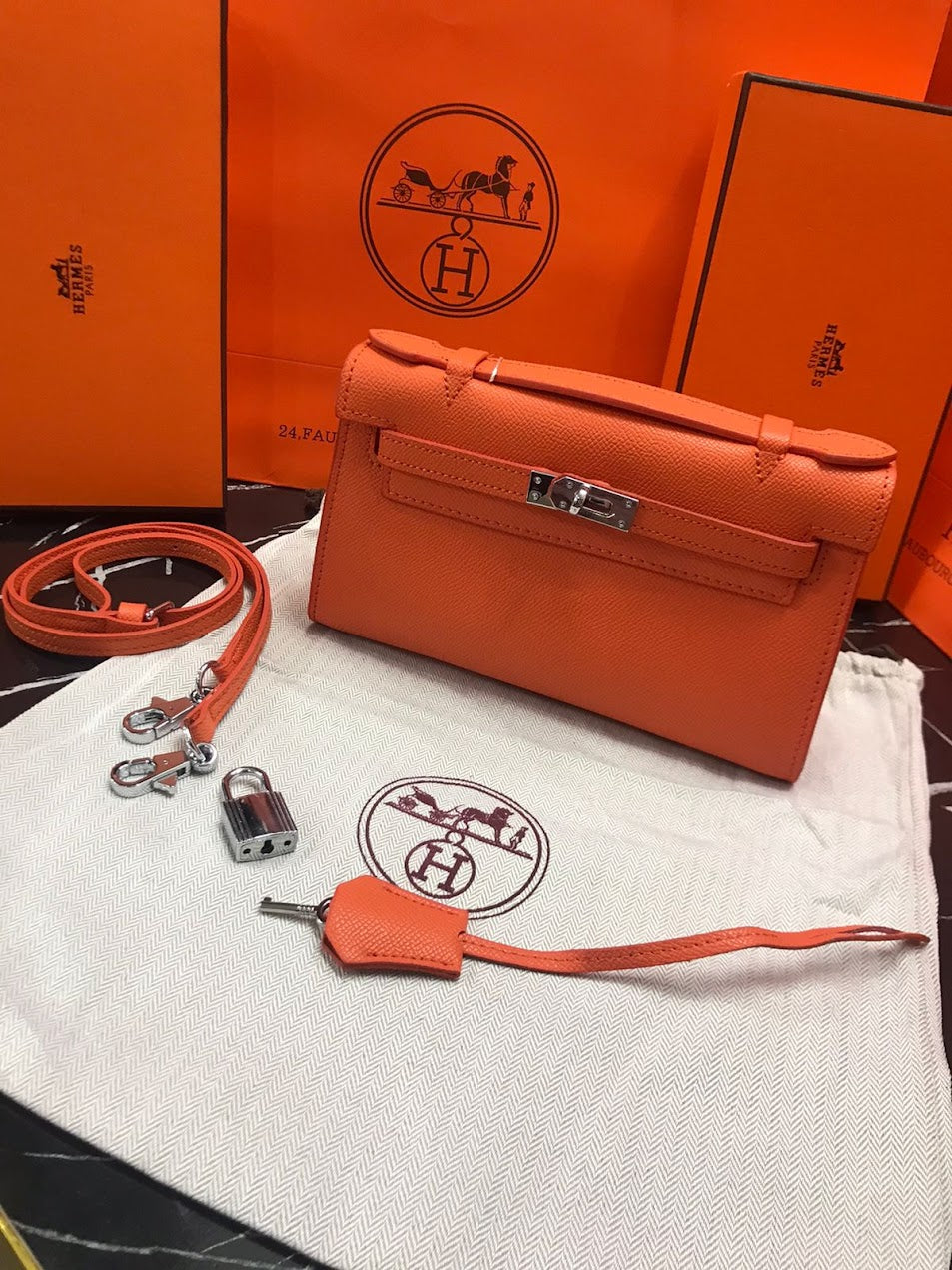 Hermes Naranja Piel