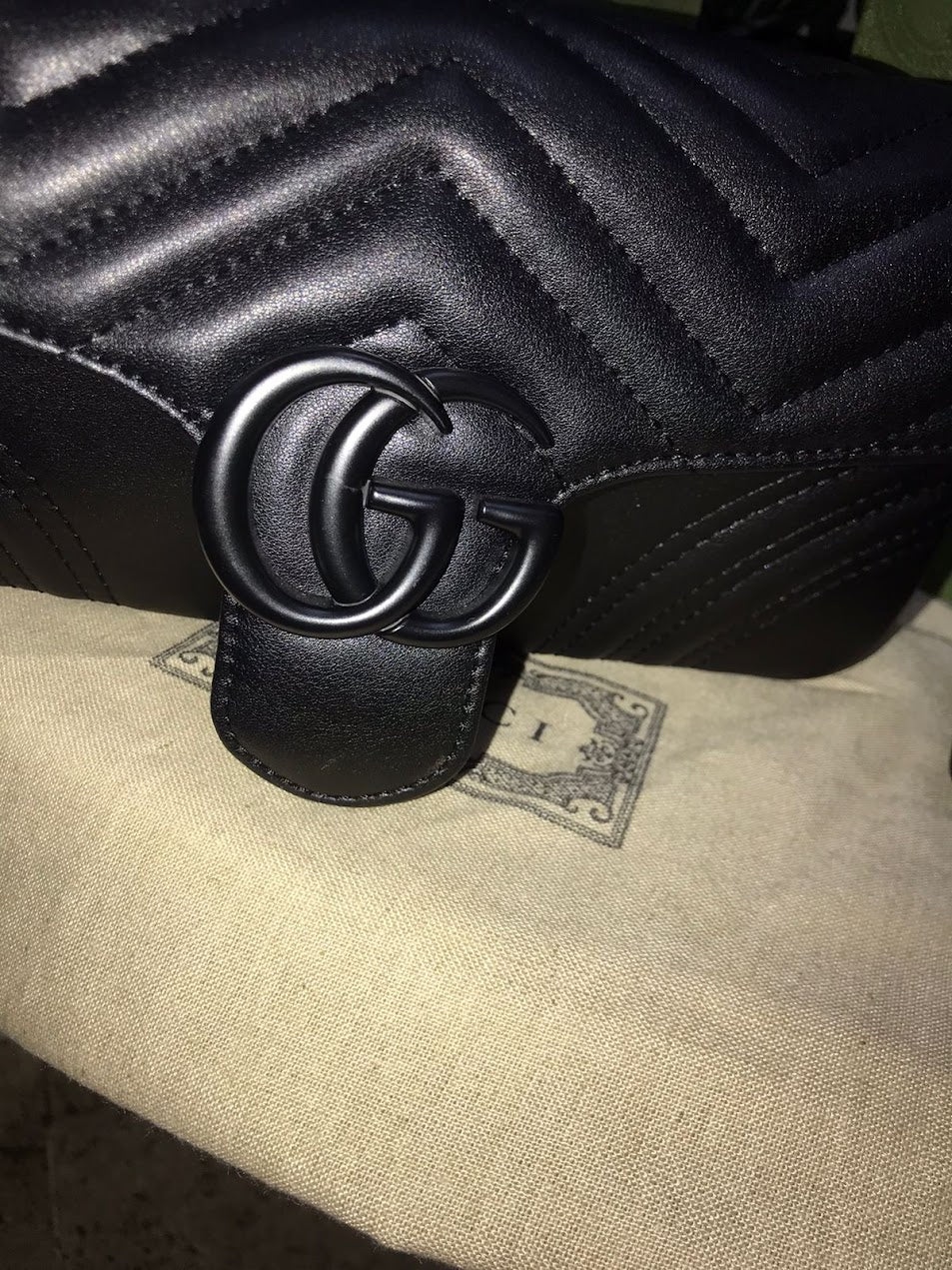 Gucci Negro Piel