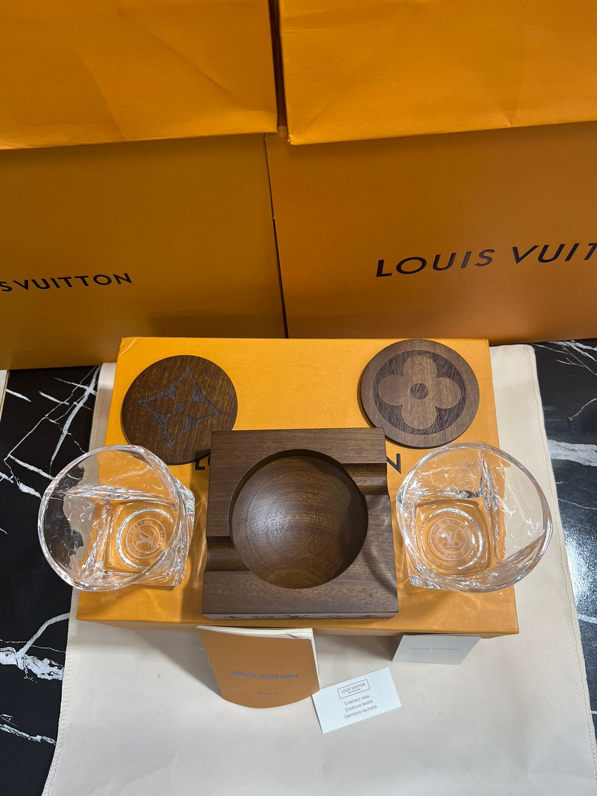 Louis Vuitton Vasos de Wiski con cenicero