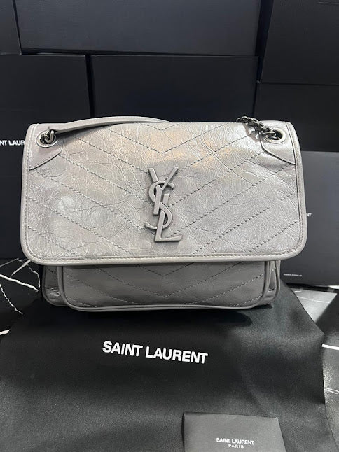 Saint Laurent Niki Verde Piel