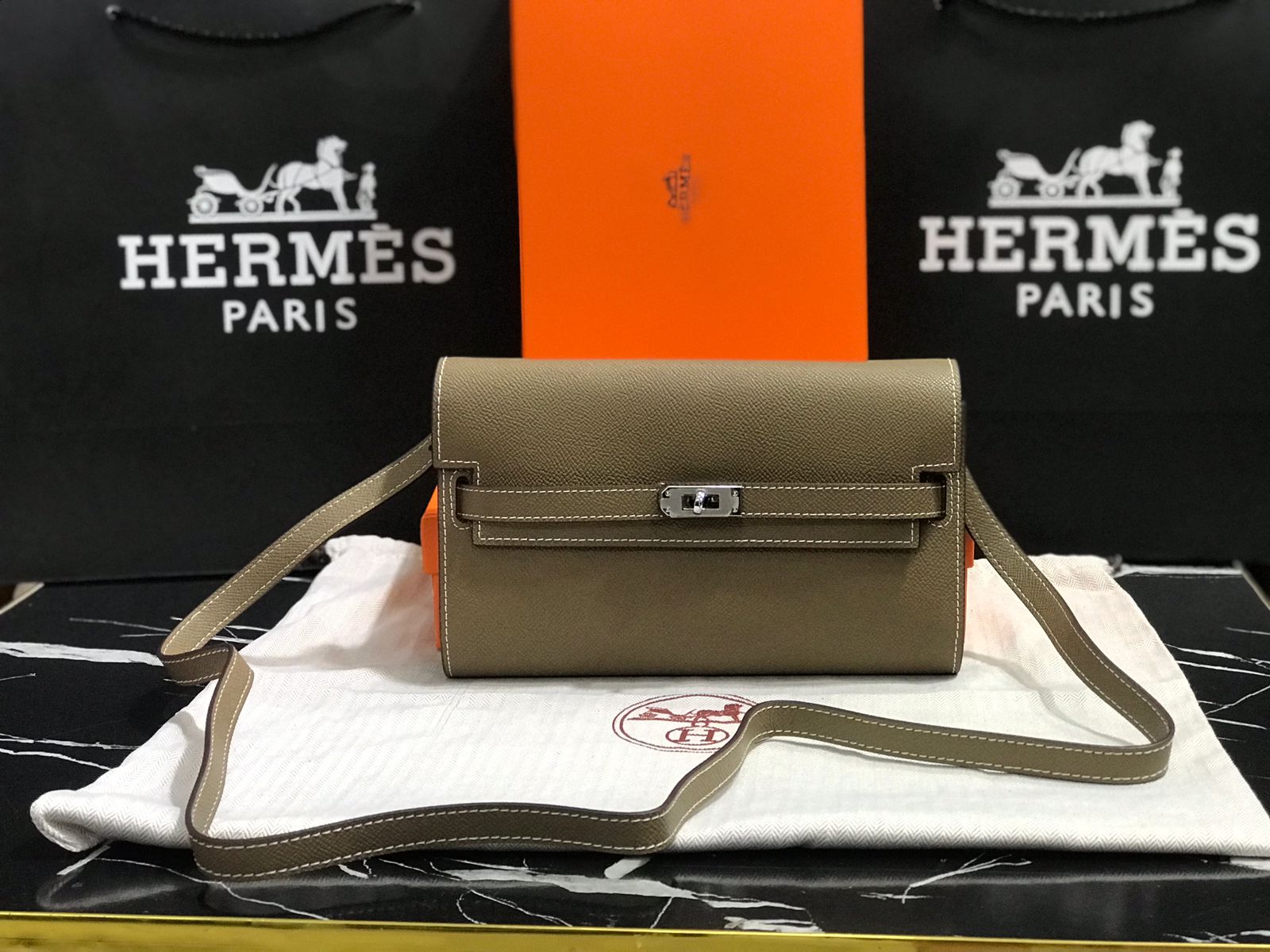 Hermes Verde Piel