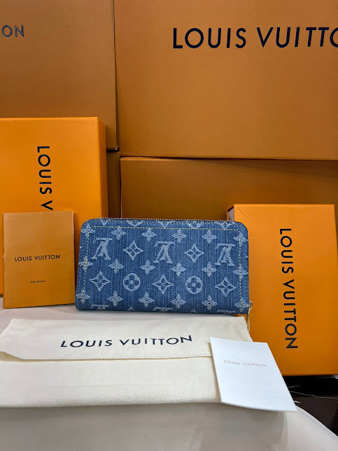 Louis Vuitton Azul Bordada Mezclilla