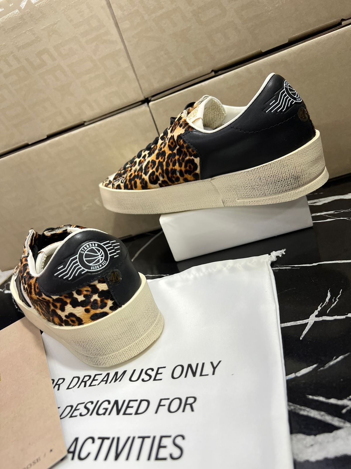 Golden Goose de leopardo Caballero