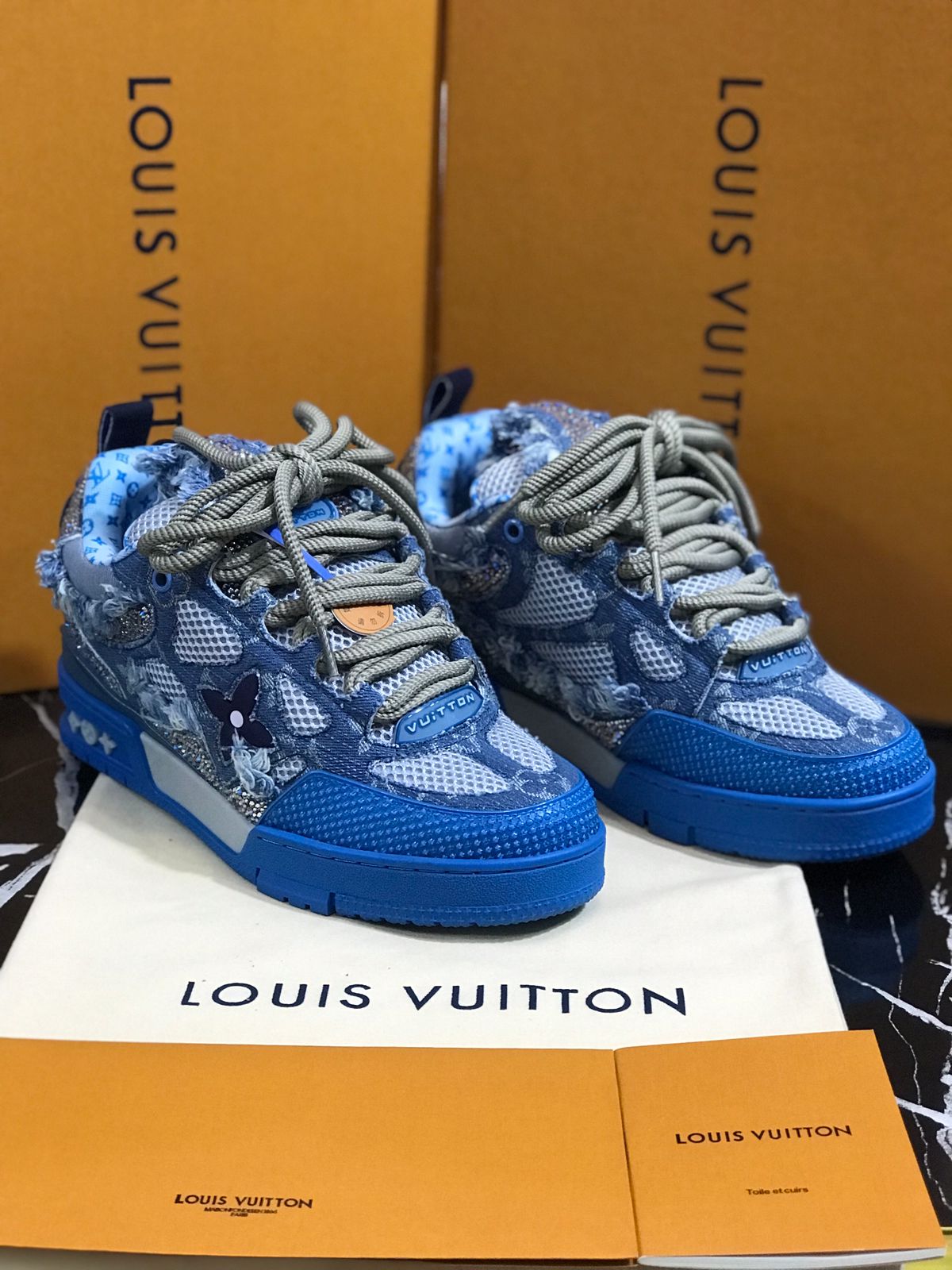 Louis Vuitton tenis azules Caballero