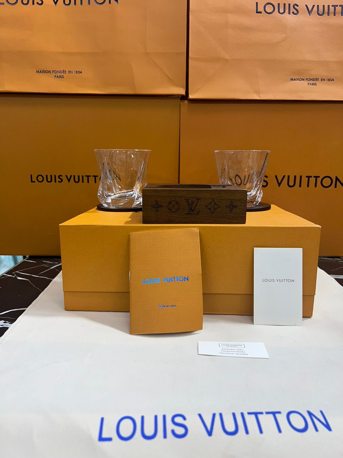 Louis Vuitton Vasos de Wiski con cenicero