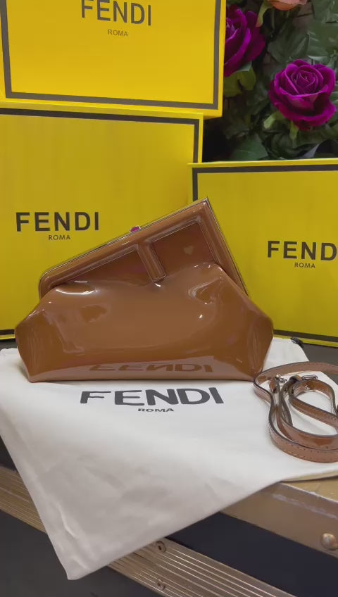 Fendi Cafe Charol y Piel