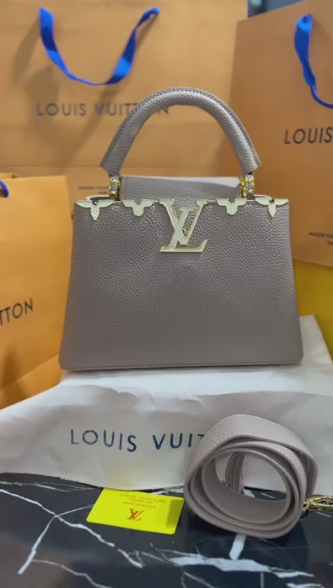 Louis Vuitton Capucine Beige Piel