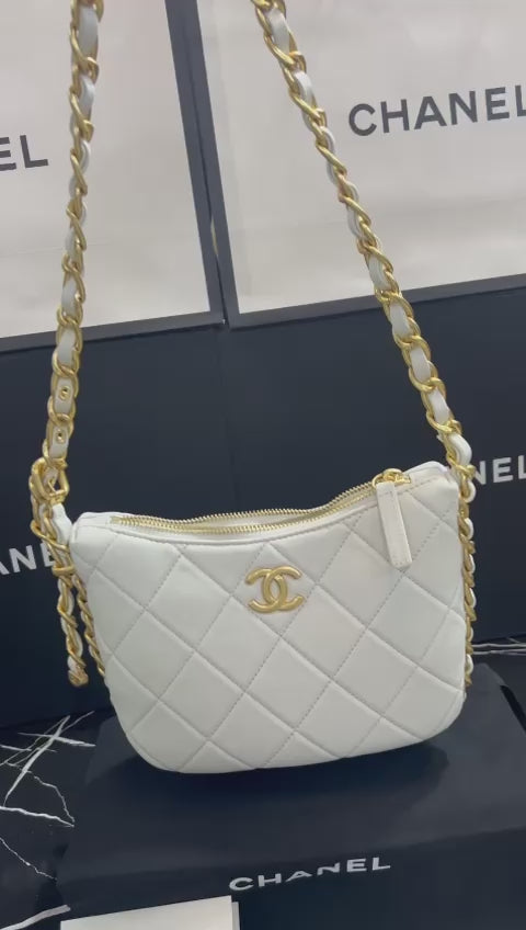 Chanel Blanca Piel