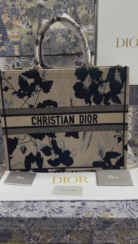 Christian Dior Negro Bordada Tela