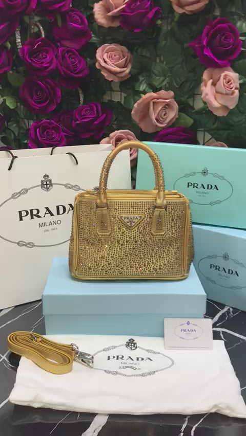 Prada Dorada con Cristal Swarovski Tela