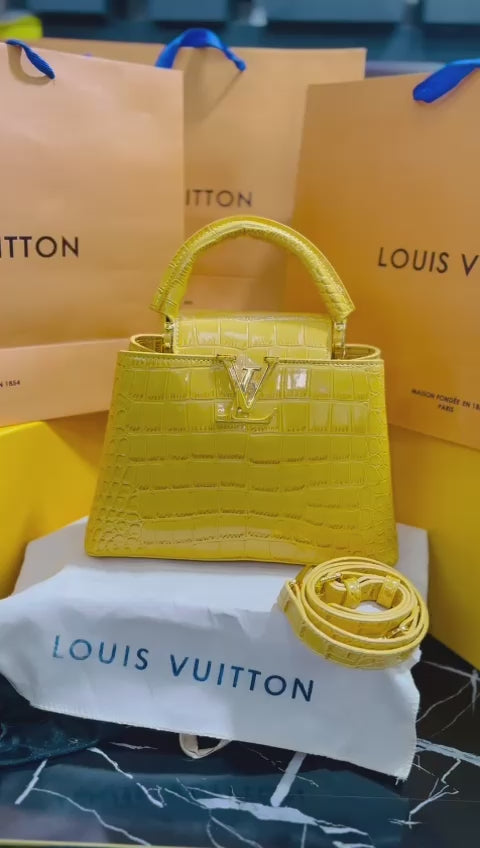 Louis Vuitton Capucine Edición Especial Amarillo Piel