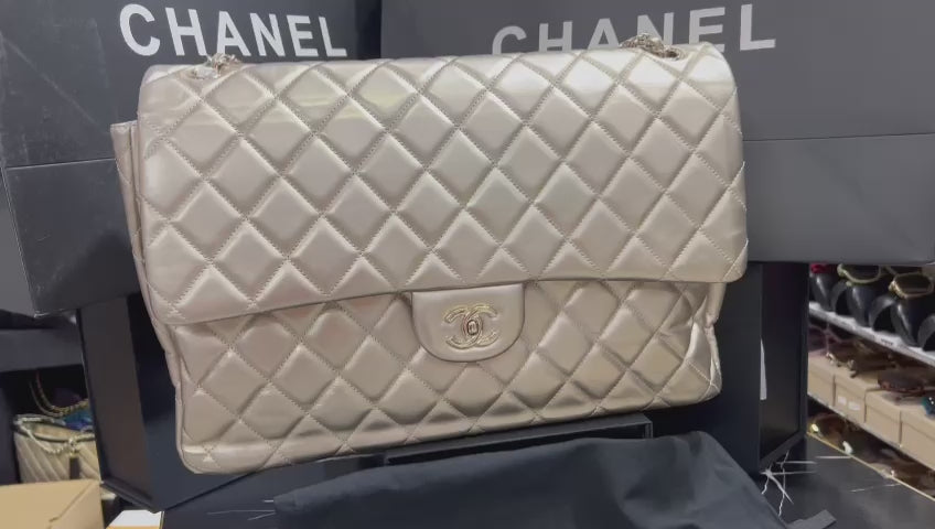 Chanel Dorada Piel